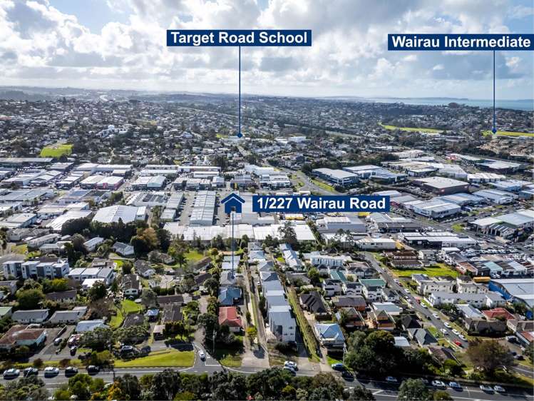 1/227 Wairau Road Totara Vale_36
