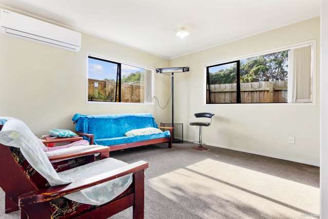 2/3368 Great North Road Glen Eden_2