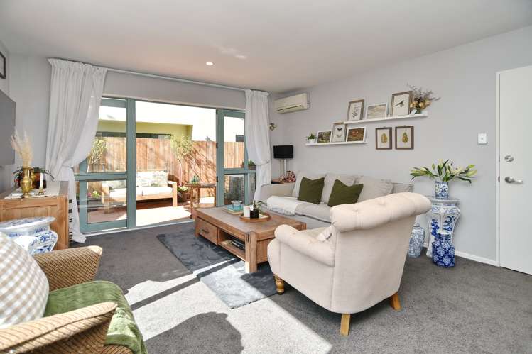 5/19 Longley Place Addington_7