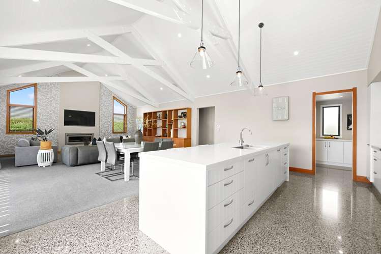 38 Baxter Michael Crescent Cambridge_10