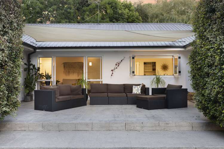 28 Landing Road Titirangi_2