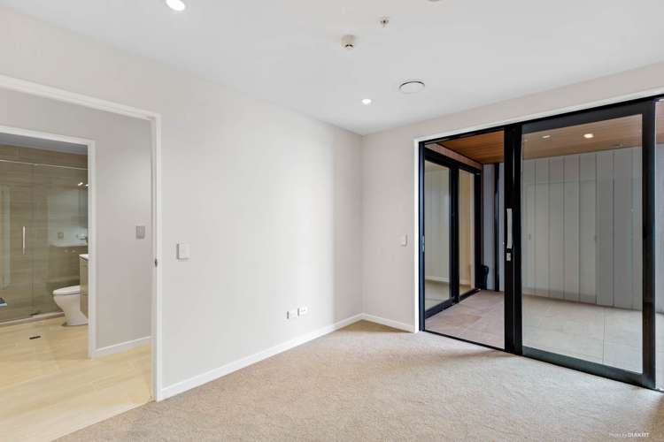 310/4 Bute Road Browns Bay_6