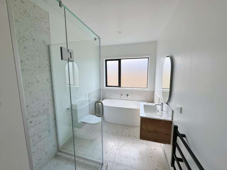 10 Kerekori Way 11373_2