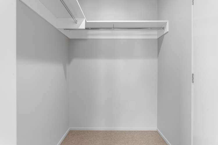 1/30 George Street Rolleston_12