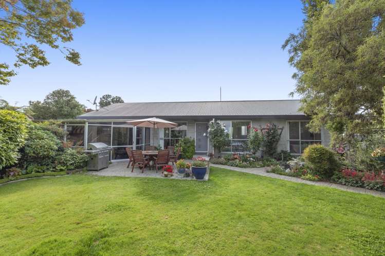 6 Te One Place Redwood_16