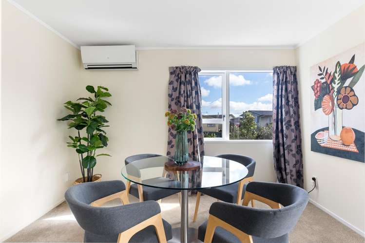 2 Ladbrooke Drive_3