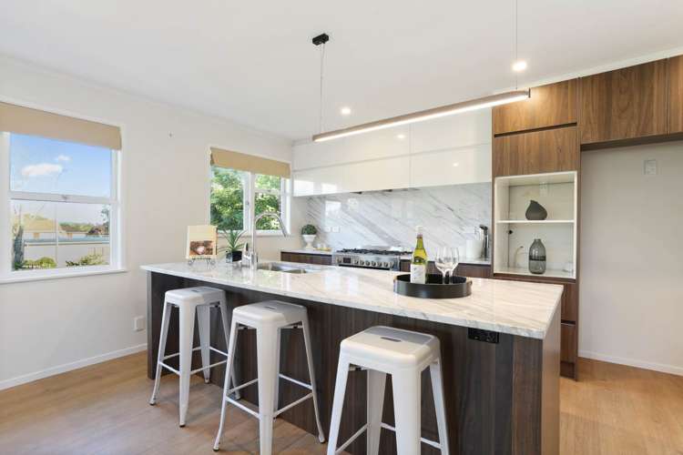 2 Imatra Place Sunnyhills_8