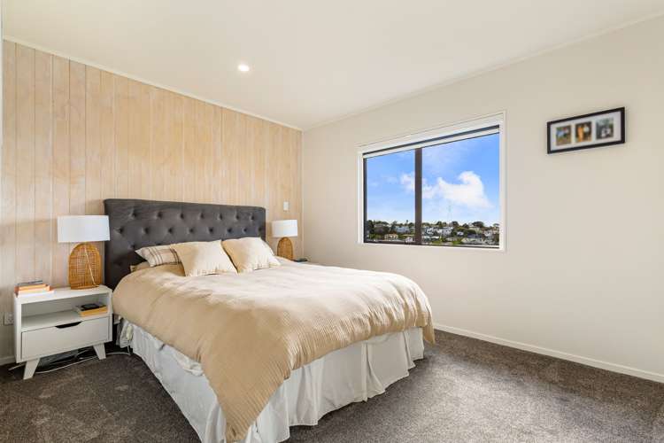 8 Garton Drive Massey_5