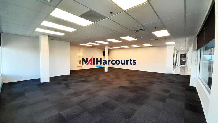 L1 Office 3/61 Hurstmere Road Takapuna_7