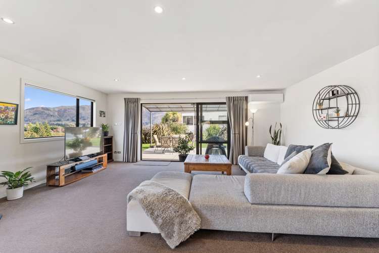 20 Mount Iron Drive Wanaka_9