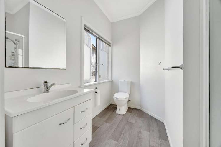 87 Lake Road Frankton_6