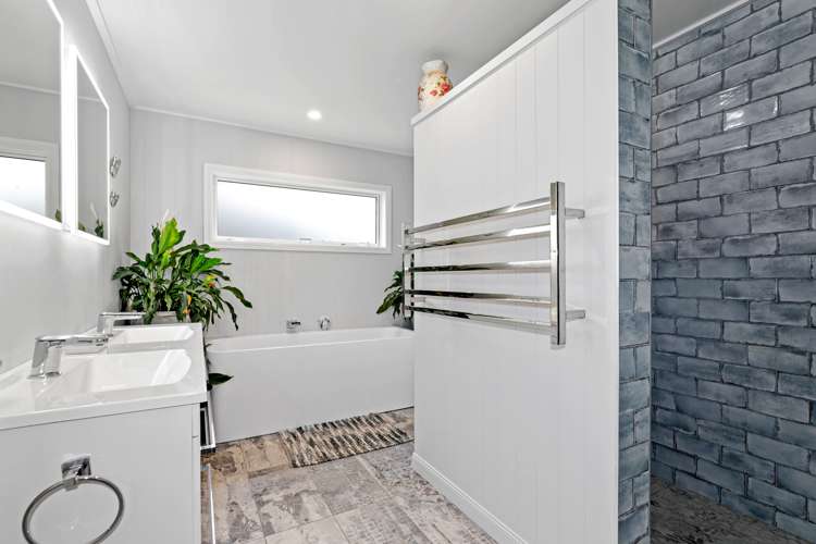 2/8 Kiwi Street Taupo_23