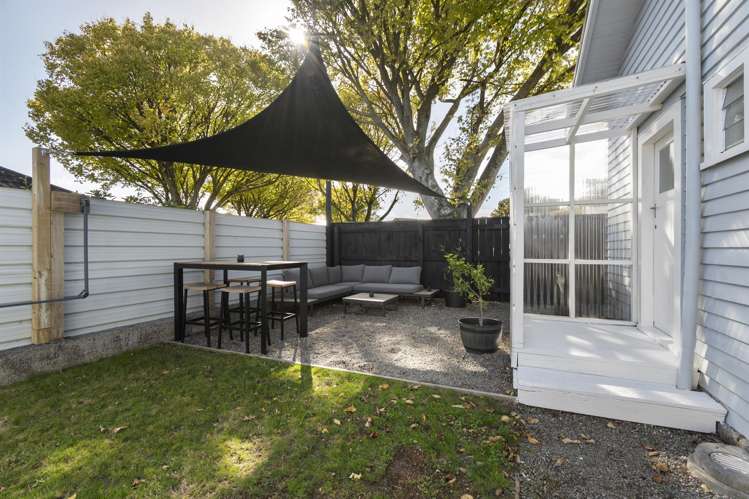 33 Featherston Street_5