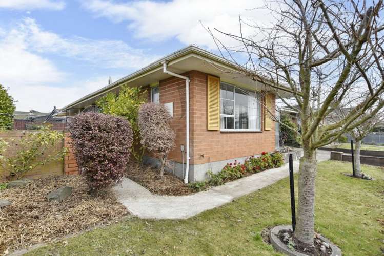 1/9 Juniper Place Burnside_12