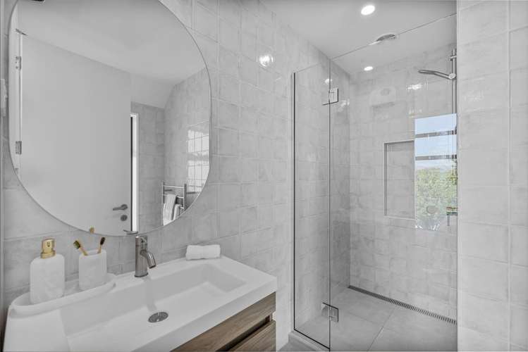 2/11 Donald Place St. Albans_11