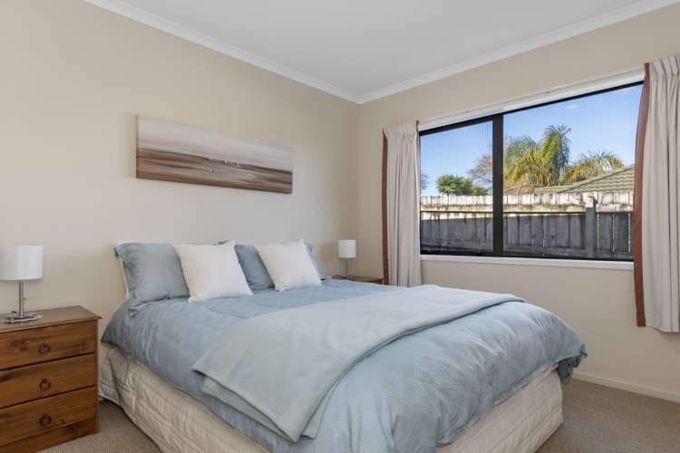 54 Village Park Drive Welcome Bay_13