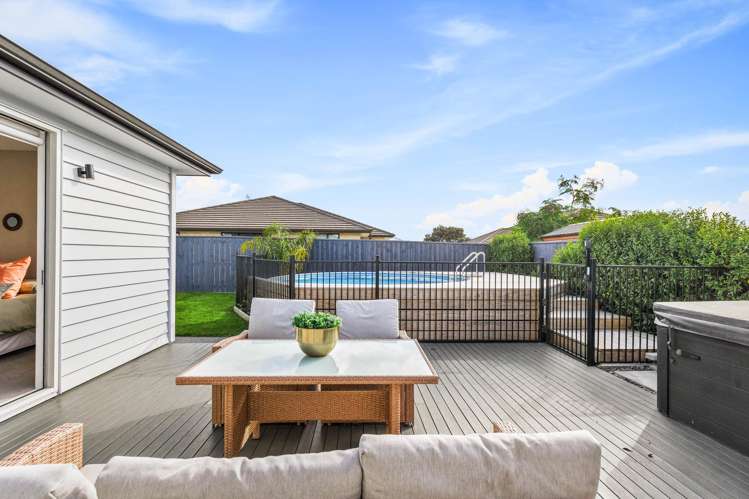 14 Aporo Drive Kumeu_9
