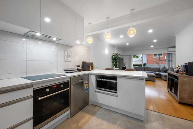 2/38 Corunna Road Milford_4