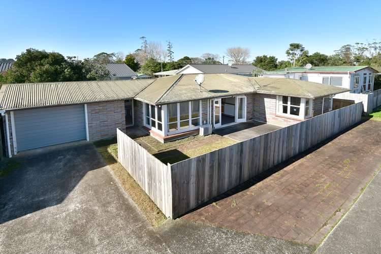 11a Springs Road Parakai_14