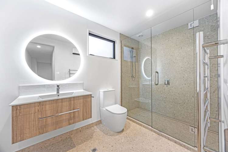 5/204 Main North Road Papanui_5