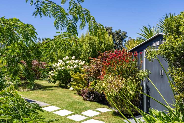 2 Commodore Court Gulf Harbour_30