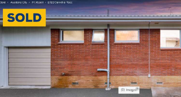 2/22 Camellia Place_0