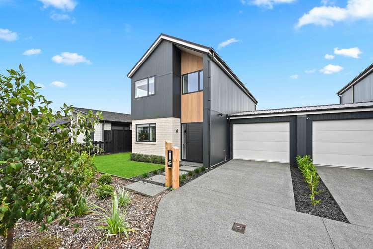 53 Probert Crescent Chartwell_12
