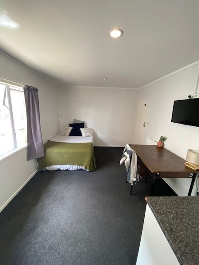 5/7 Greensboro Street 1076_3