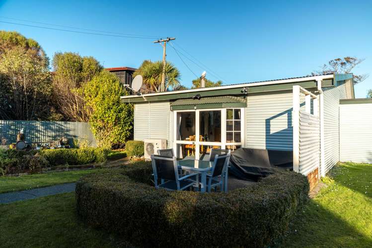 12 Drury Street East Colac Bay_30