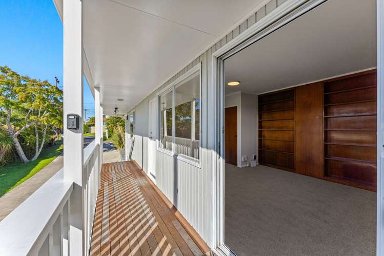 2/63 Ocean View Road Hillcrest_3