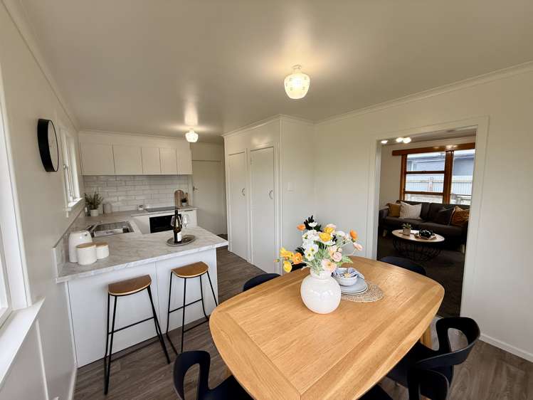 48 Racecourse Road Glengarry_16