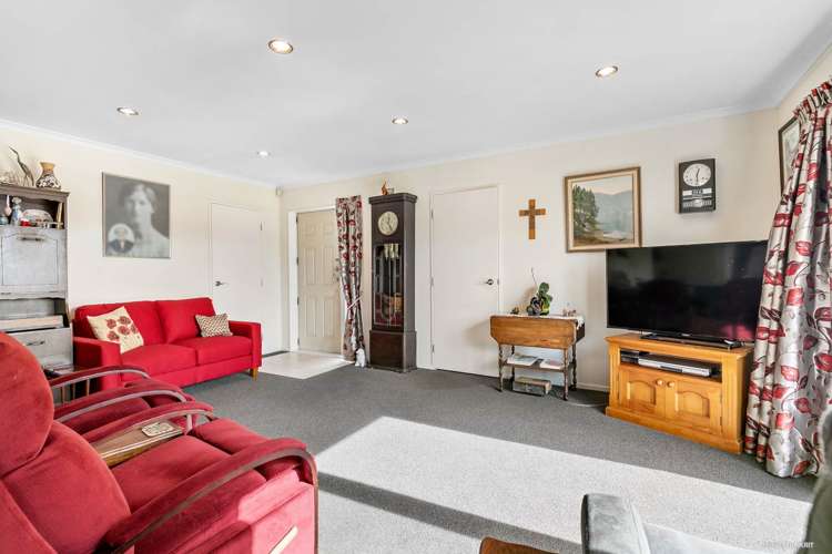 57 Freeland Avenue Mount Roskill_8