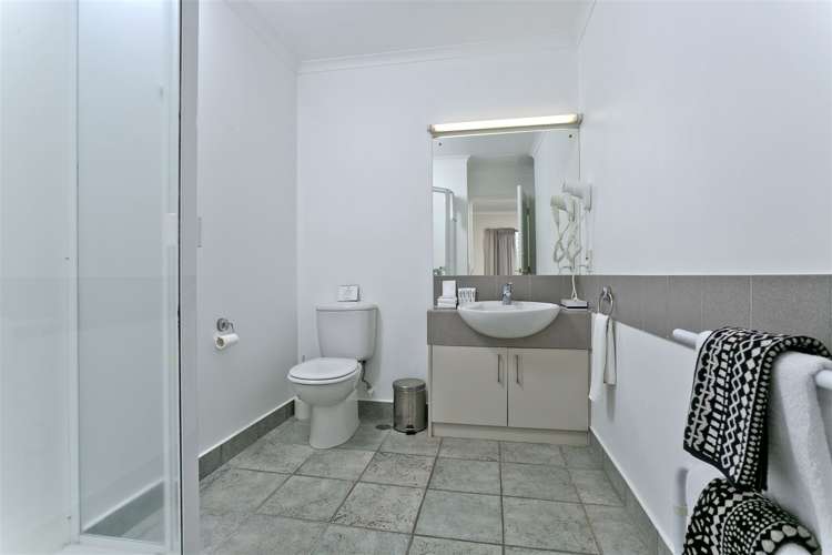 14i/363 Queen Street Auckland Central_7