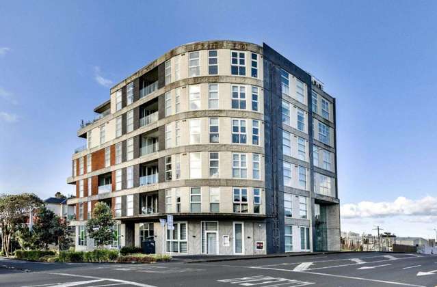 402/246 Khyber Pass Road Grafton_1