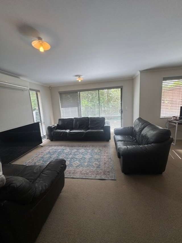 B/146 Glengarry Road Glen Eden_1