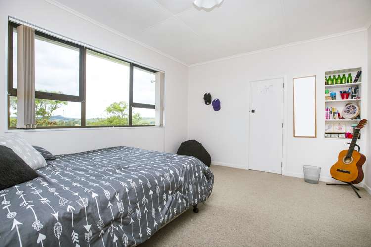 168 Okahukura Road Tapora_12