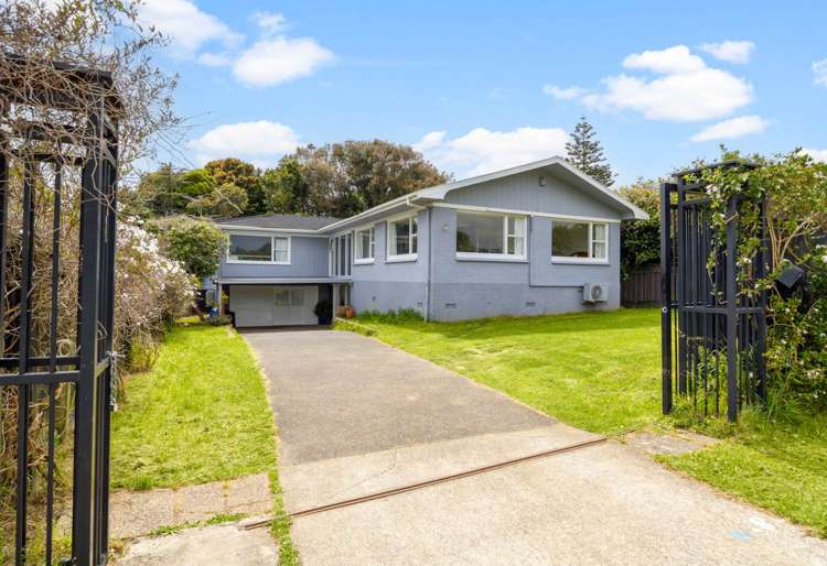 90 Lawrence Crescent_0