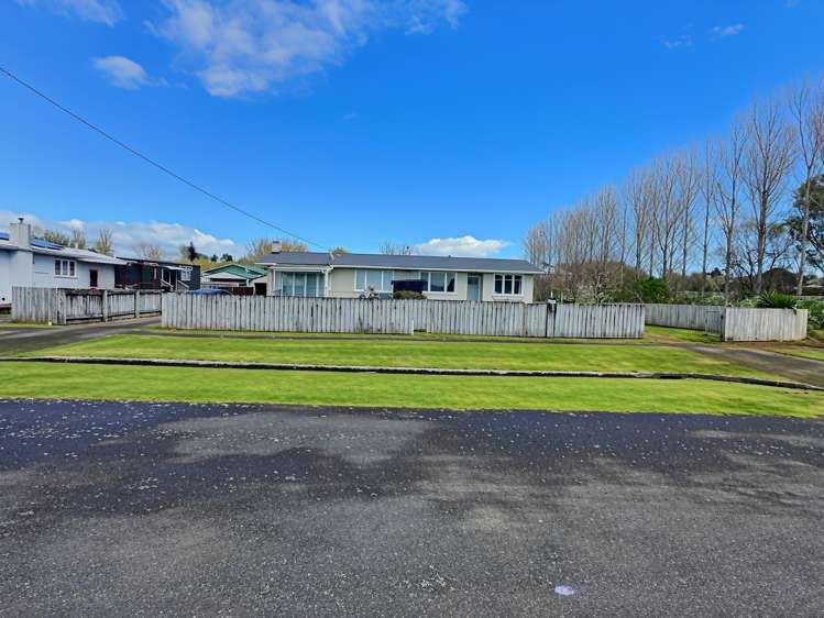 35 & 35A Strange Street Waitara_0