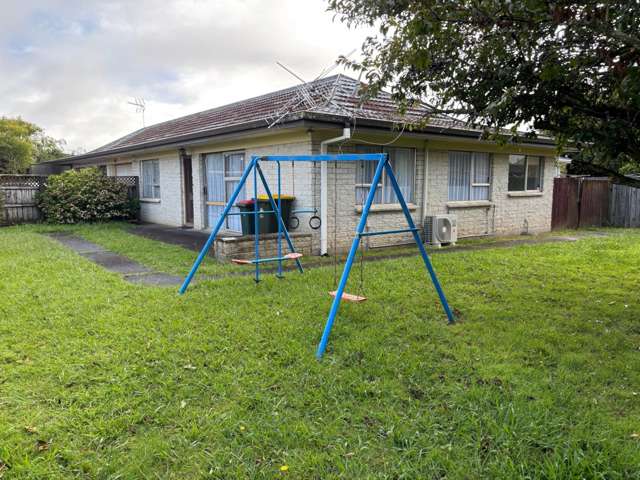 5B Hedge Row Sunnyhills_1