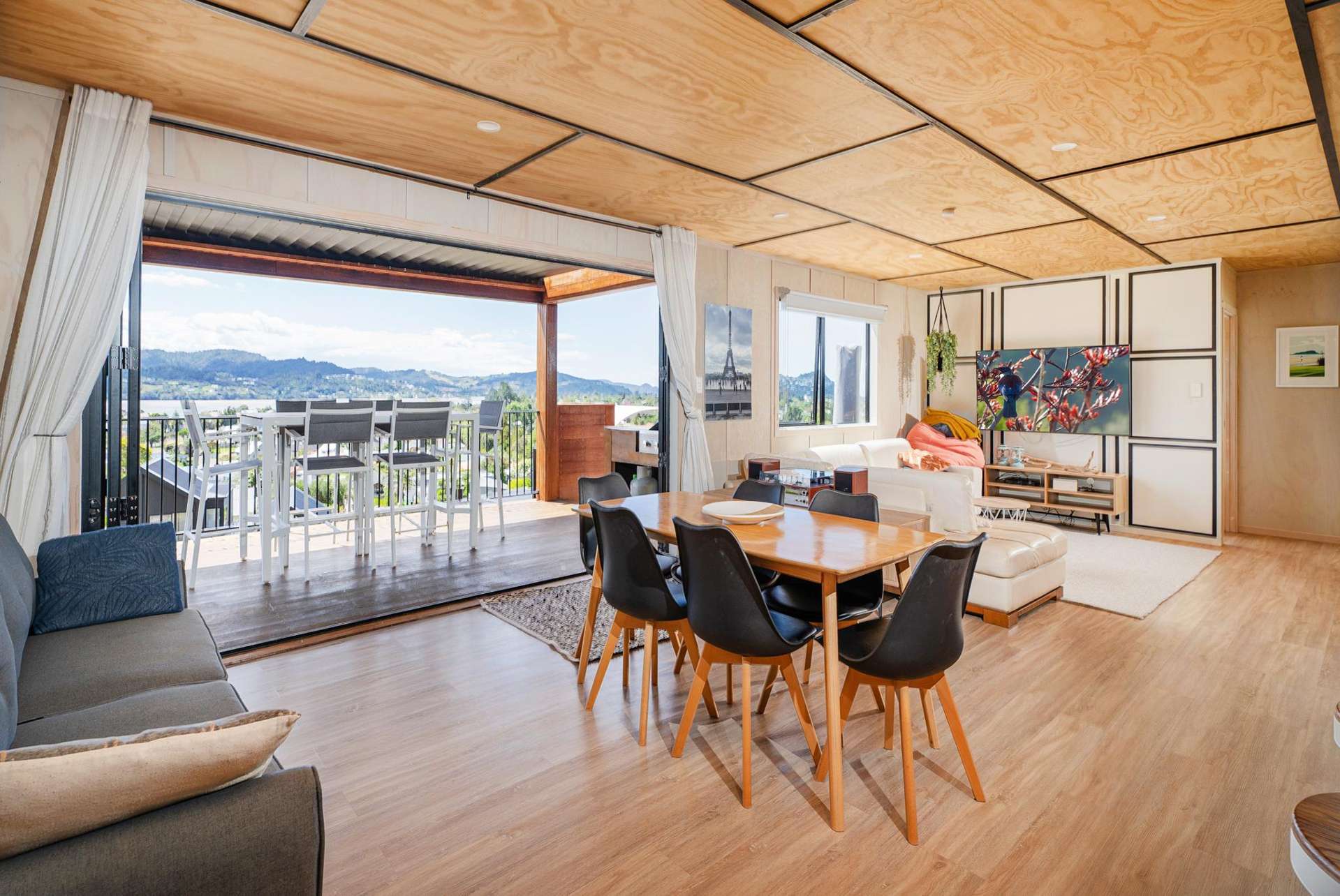 60 Panorama Parade Pauanui_0