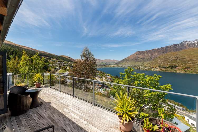 18 Olivers Place Queenstown_3
