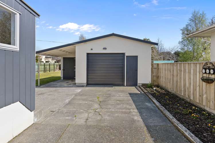 11 Armstrong Avenue Carterton_18
