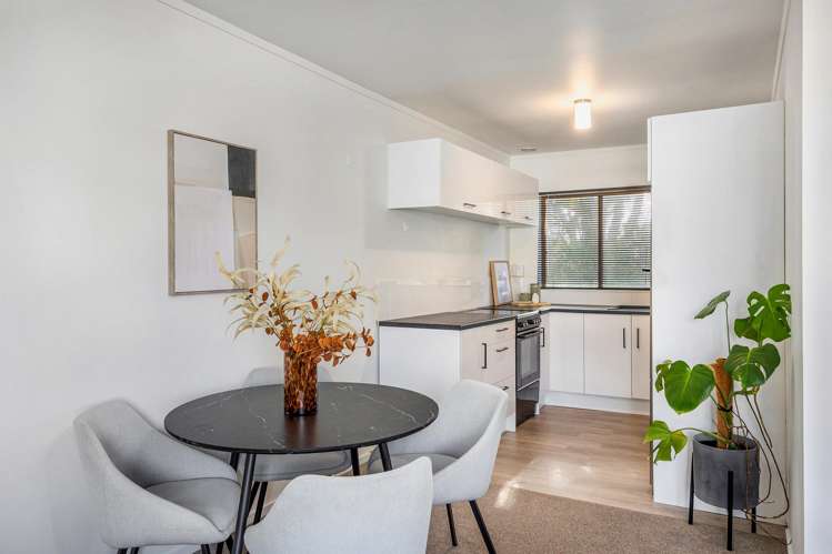 1C/88 Aroha Avenue Sandringham_2