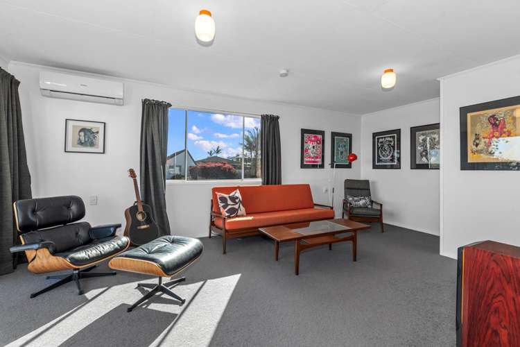 39 West View Crescent Onerahi_13