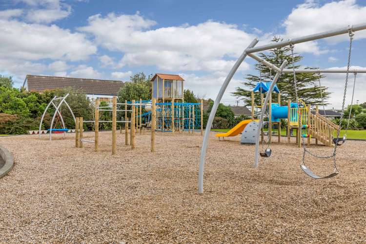 106/8 Thompson Park Rd Mount Wellington_14