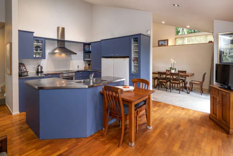 2/8 Waterloo Street Howick_12