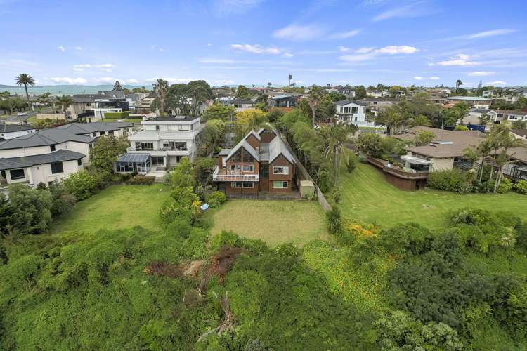 61 Takutai Avenue Half Moon Bay_20