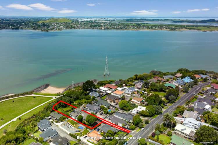 34 Seacliffe Road Hillsborough_30