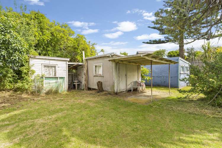 39a Tasman Road Otaki Beach_13
