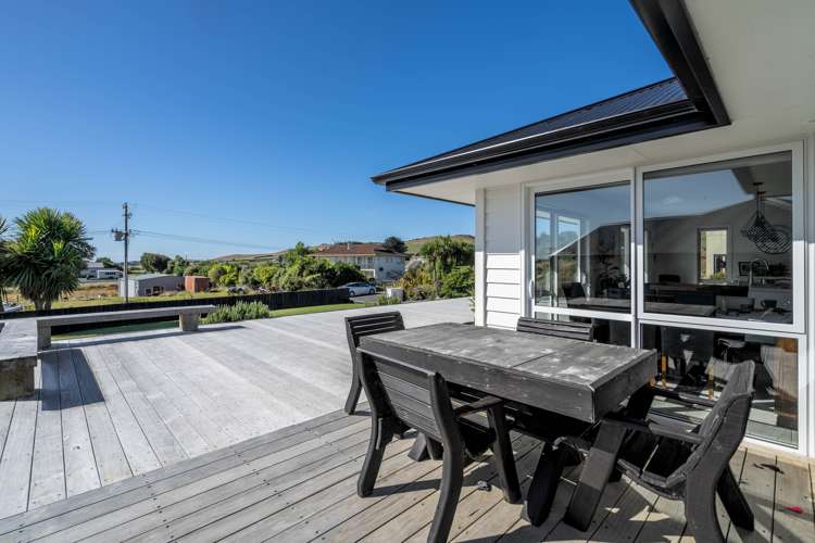 32 Brook Street Riverton_23